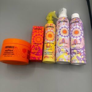 amika 5 Pc Hair Care Bundle
